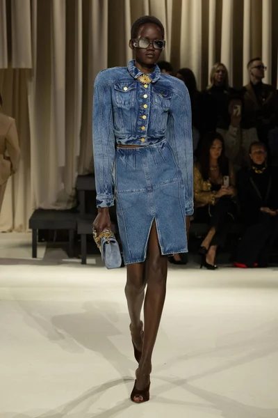 Look 6